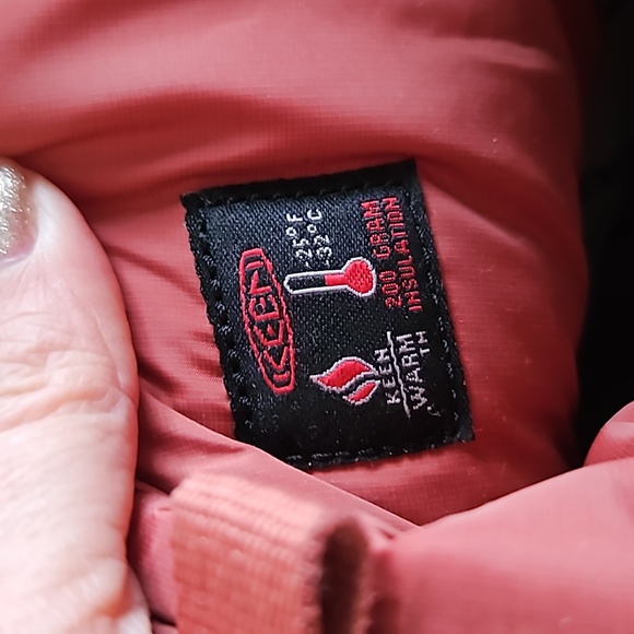 KEEN - never worn - Greta Waterproof Winter Boots - Picture 3 of 3